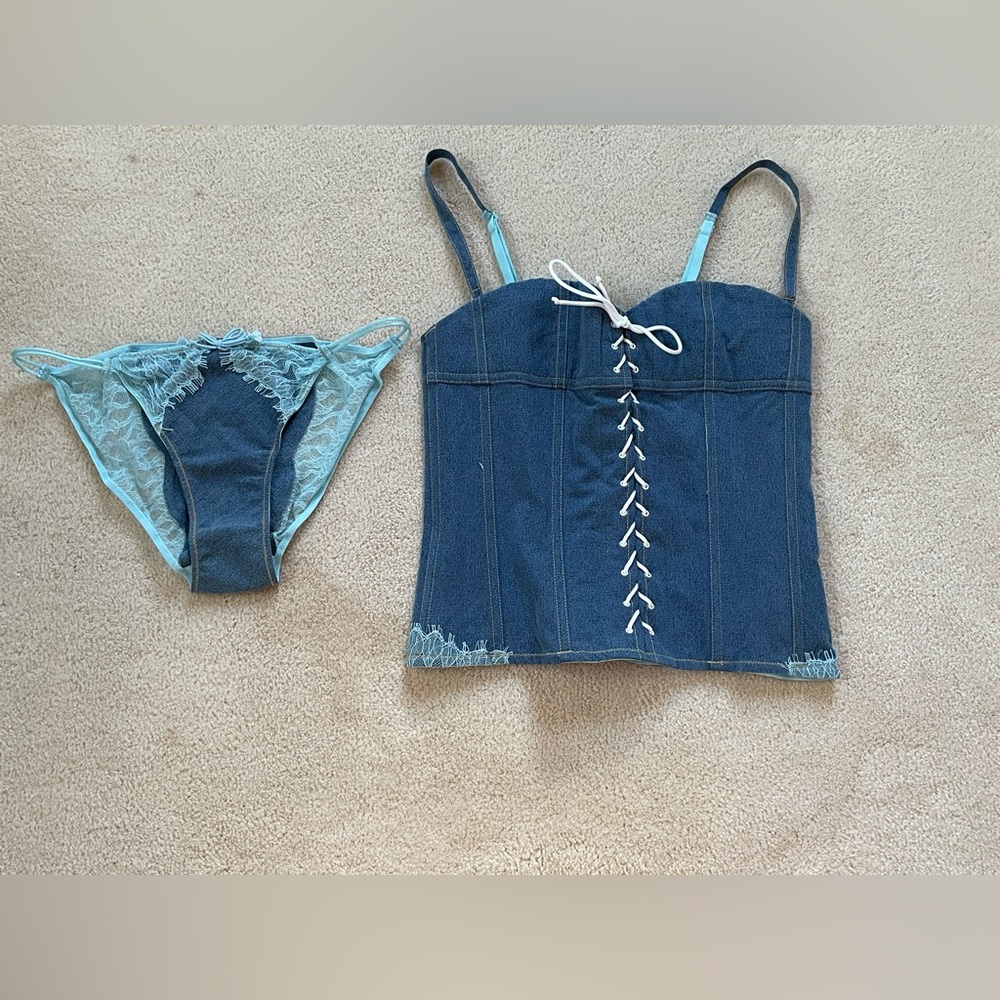 Victoria’s Secret NWT Very Sexy Corset and Panty Set Size S